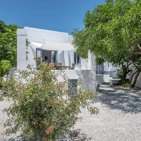 Апартаменты Ahinos *